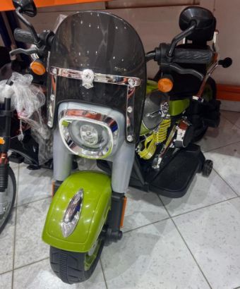 صورة دباب أطفال كهربائي كبير